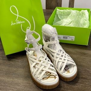 Brand New in Box, never worn white Summer Sandals, size 6